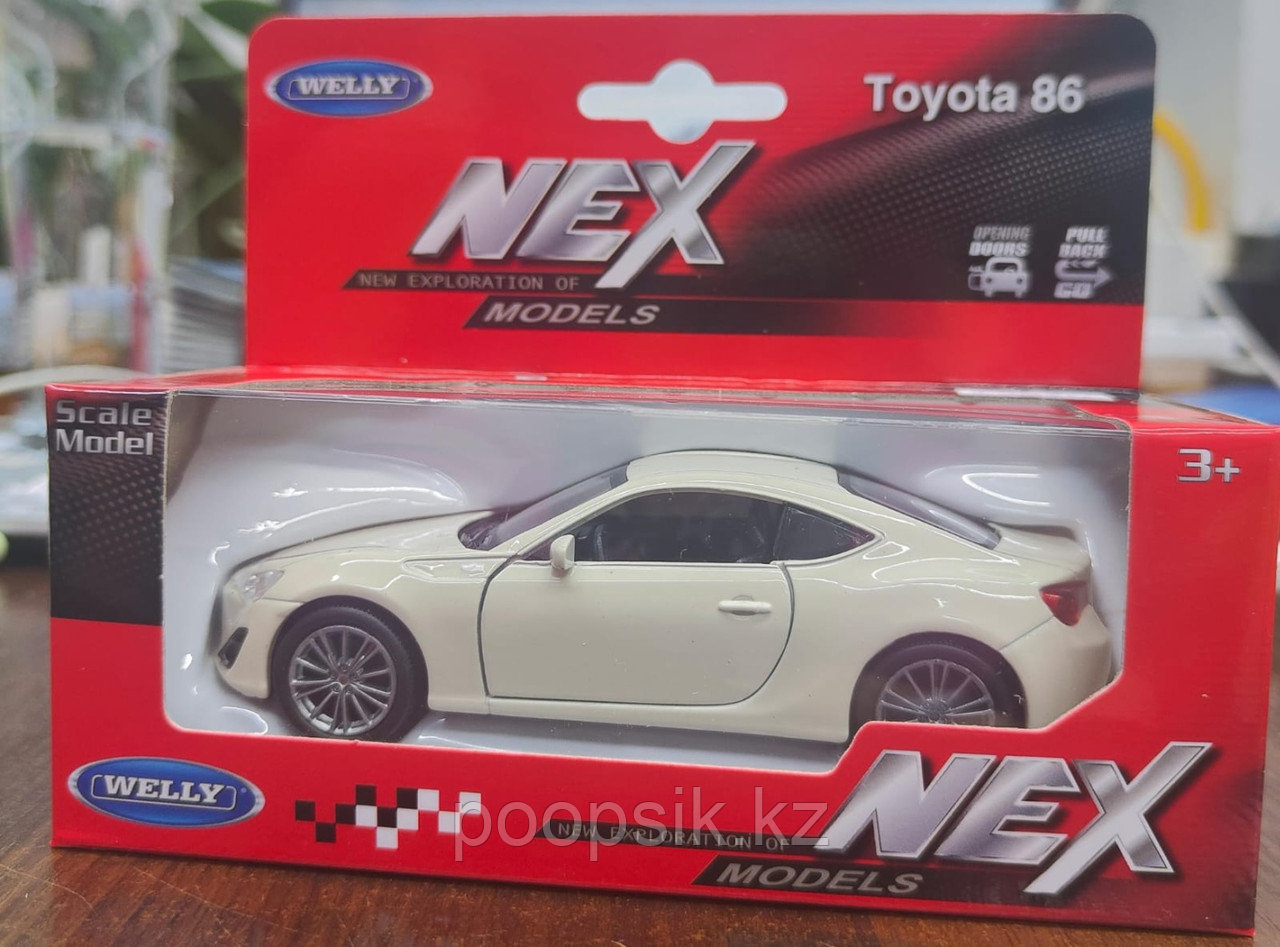Машина Welly Toyota 86 бежевый