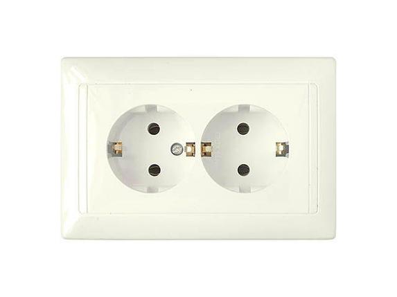 Розетка 2-ая (скрытая, с/з) бежевый, Стиль, BYLECTRICA, фото 1