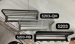 Полка металлическая настенная с крючками P5203 Серый