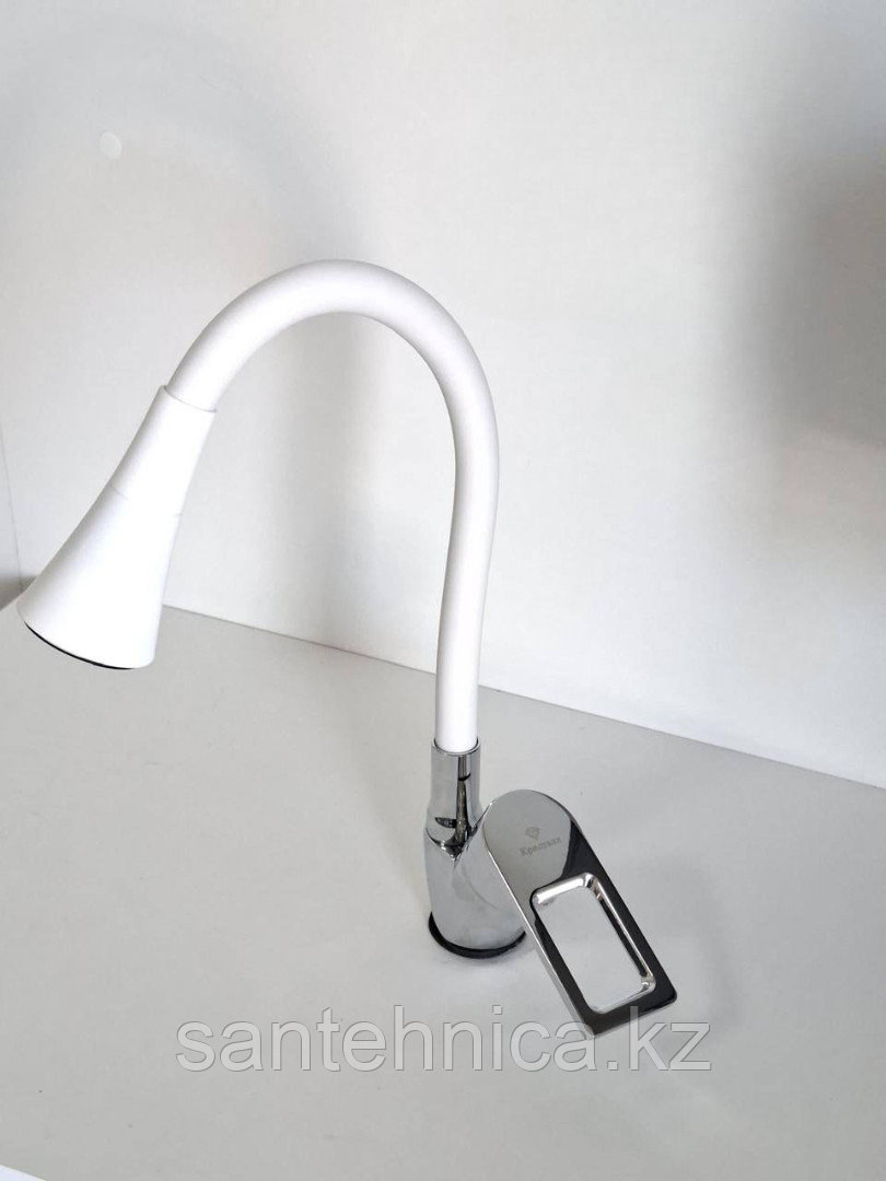 Қоспалауыш /Смеситель Кристалл 748-404W гибкий белый