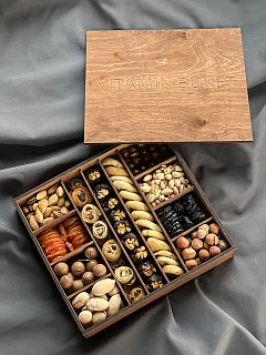 Подарочный бокс орешница