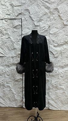 Әйелдер мега-дикс ойыншықтарын жақсы көреді