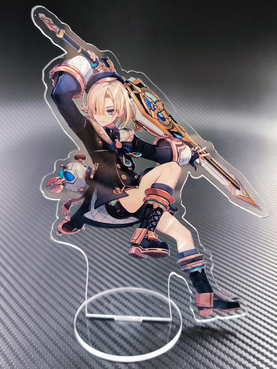 Акриловая статуэтка в аниме стиле №9