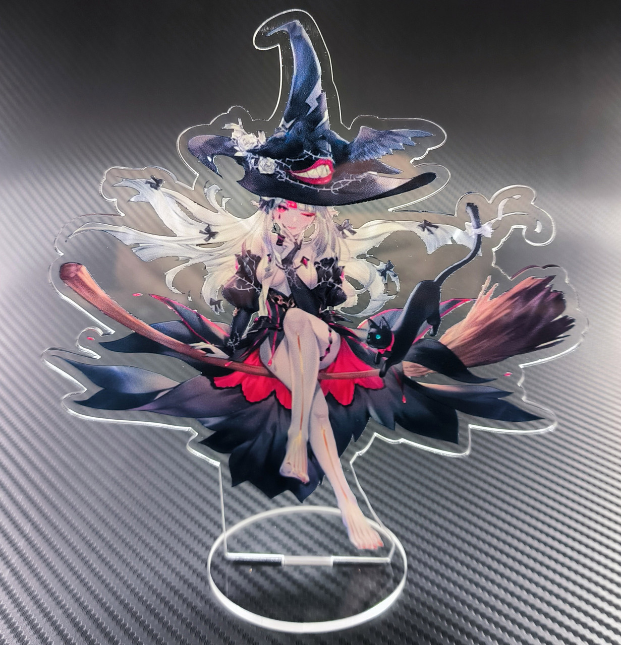 Акриловая статуэтка в аниме стиле №12
