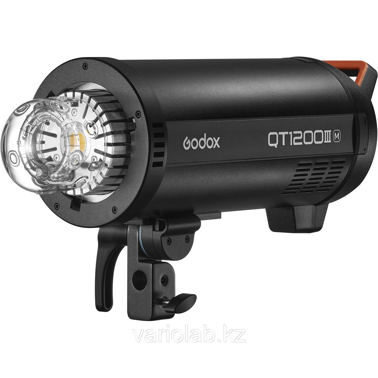Вспышка импульсная студийная Godox QT1200IIIM
