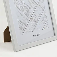 Белая фоторамка А4