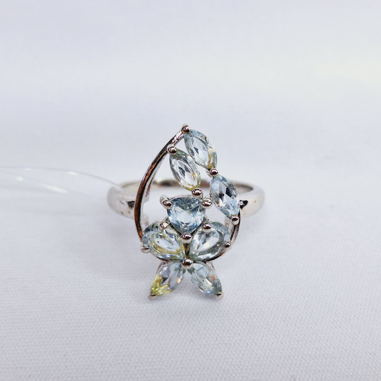 Серьги из серебра с фианитами Индия O777 , голубой, с английским замком, фото 1