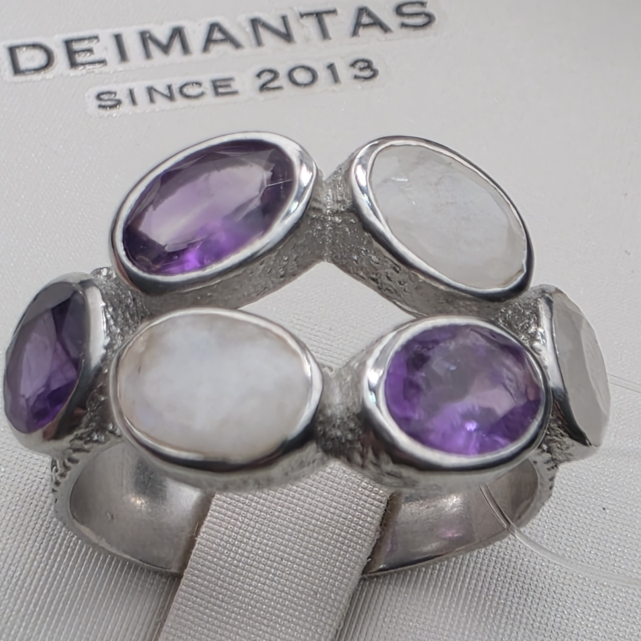 Кольцо серебро 925пр 5,1г,  аметист, лунный камень размер 18, фото 1