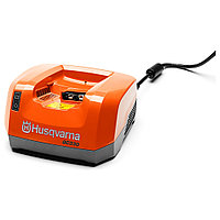 Зарядное устройство Husqvarna "QUICK CHARGE" QC330 220В 330Вт 970 52 22-01