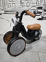 Беговой толокар, беговел, каталка. Для балансировки детей. Резиновые бесшумные колеса.