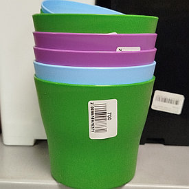 Түрлі-түсті тұғырығы бар қазан 300 мл