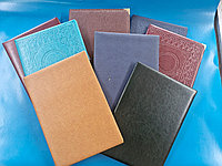 Поздравительные папки из термокожи