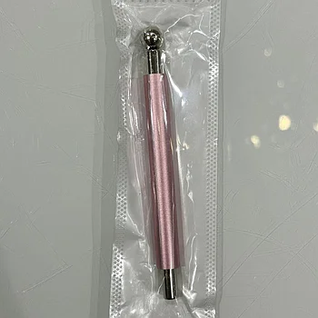 Магнит розовый, круглый