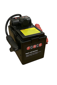 Мобильное пусковое устройство со встроенным аккумулятором 14AH (5.4кг)