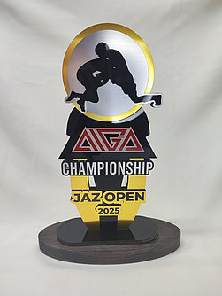 Спортивные кубки на заказ