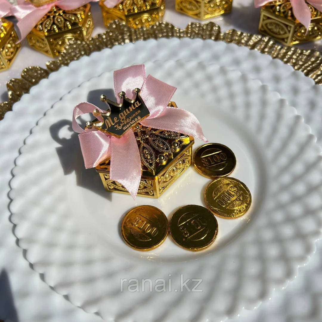 Бонбоньерка "Шестигранник" Золото