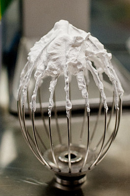 Ариана Мари анальды порно Әйелдің кискасын қалай сипау керектігі туралы видео