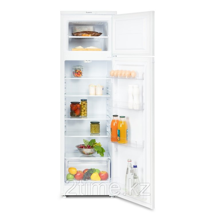 Узкий двухкамерный холодильник с верхней морозильной камерой Бирюса 424