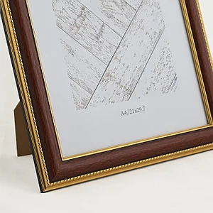 Фоторамка А4 под дерево с золотым узором