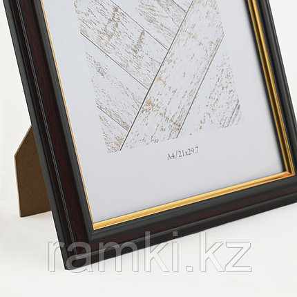 Коричневая рамка А4 с золотым кантом, фото 1