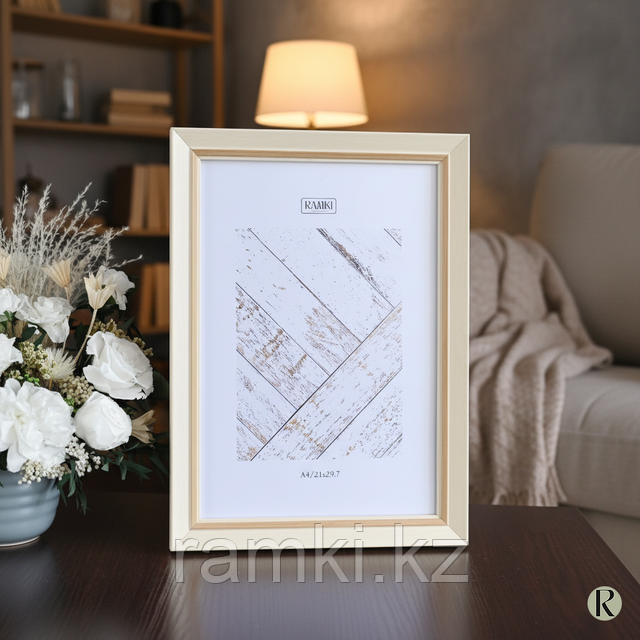 Медбикелер форумында жалаңаш жігіттерді медициналық тексеру