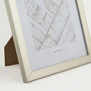 Серебристая рамка А4