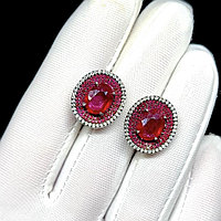 Шикарные серьги с натуральными Рубинами и белыми Сапфирами