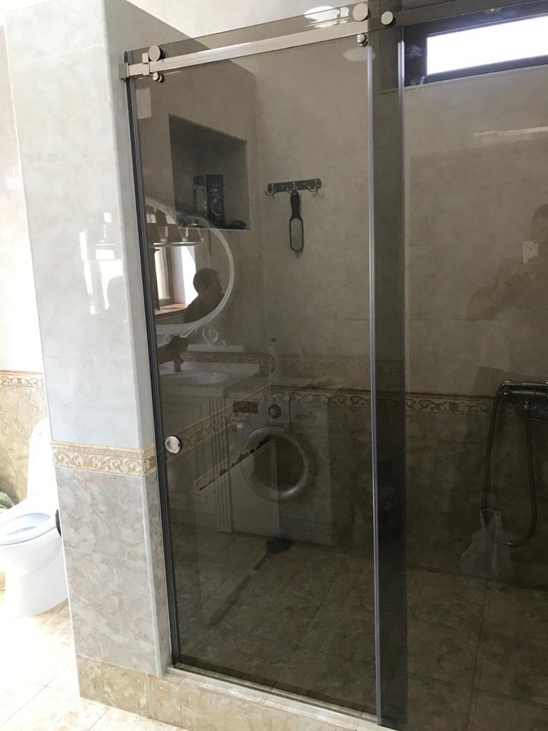 Душевое ограждение, цвет стекла бронза, фурнитура хром., фото 1