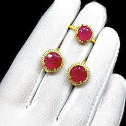 Комплект с натуральными Рубинами