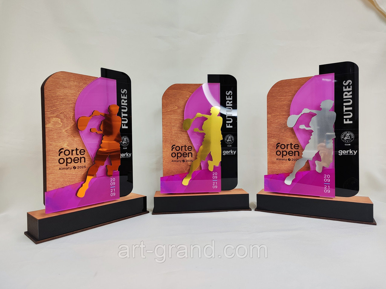 Кубки по большому теннису на заказ