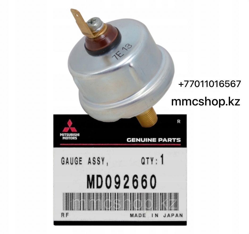Датчик давления масла на стрелку MD092660 PO501 митсубиси митсубиши mitsubishi паджеро монтеро спорт делика pajero montero sport, фото 1