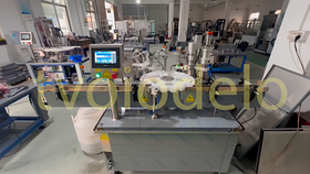 Моноблок для розлива и укупорки шариковых дезодорантов