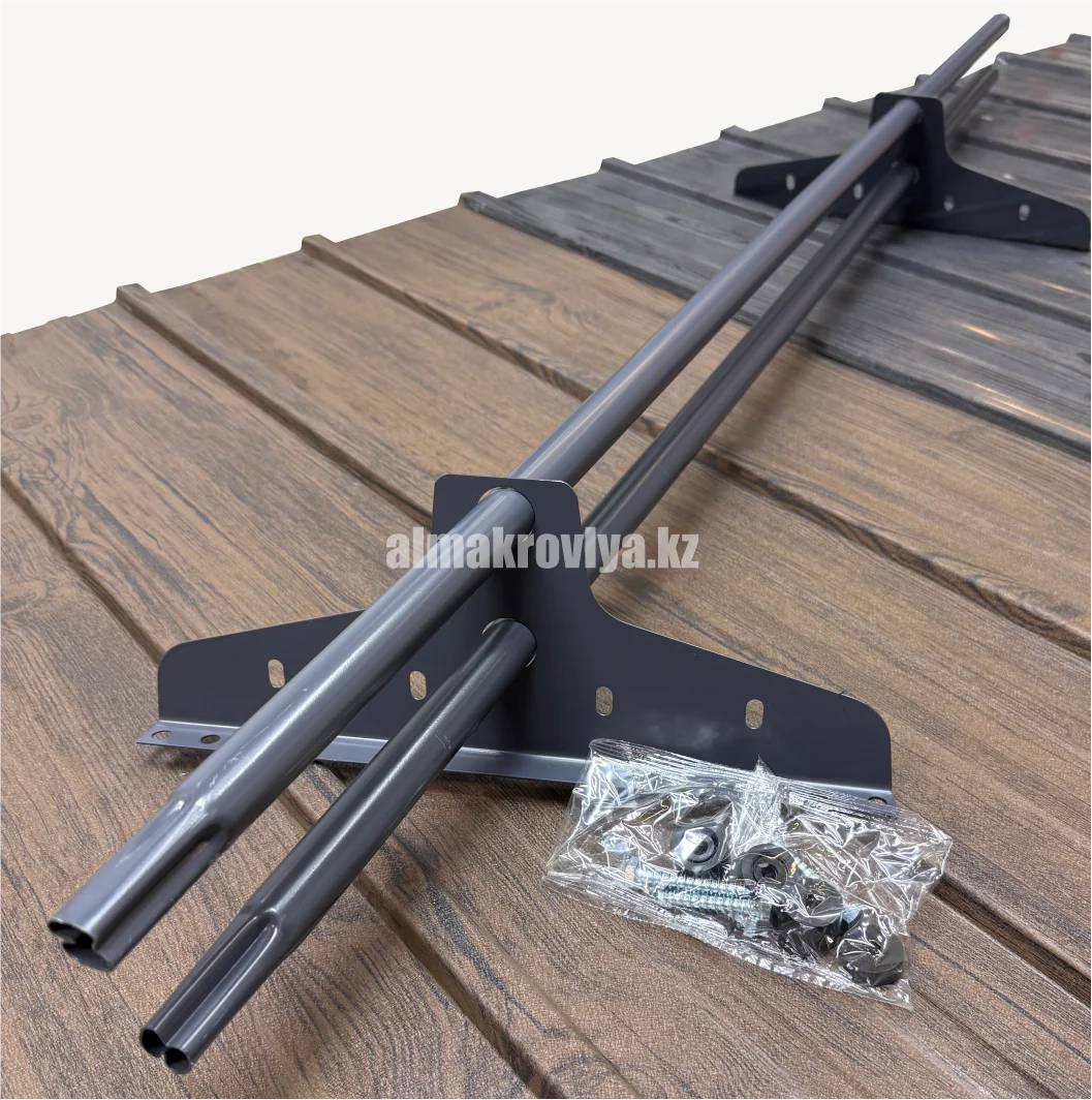 Снегодержатель трубчатый: длина 3 метра, круглые трубы, 3 кронштейна