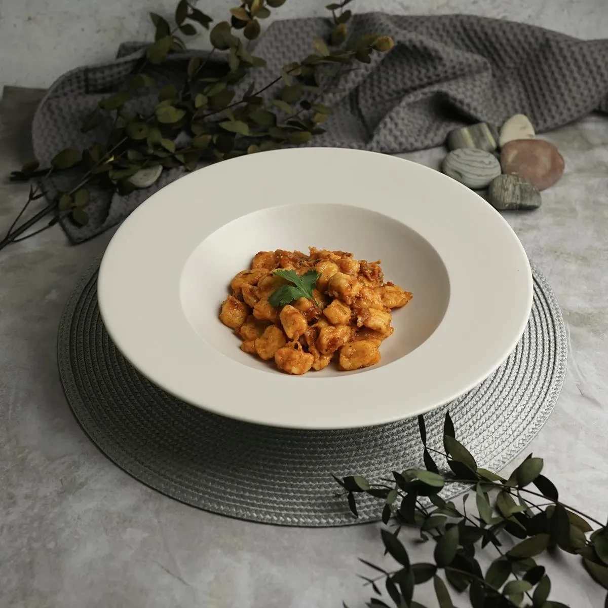 Тарелка суповая глубокая 30см, 700мл Fine Plus-Light Grey (81229588) Noble, фото 1