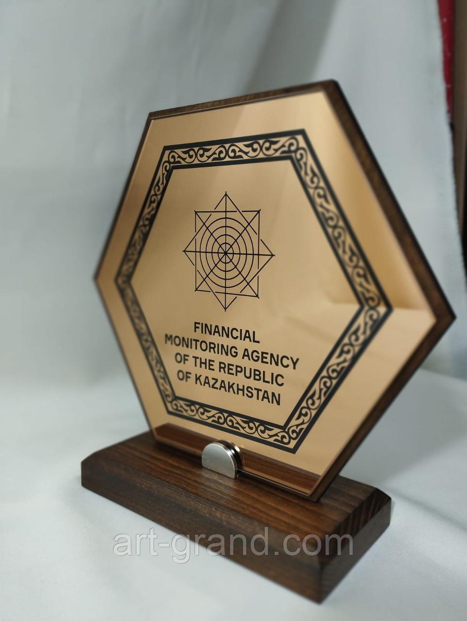Наградные подарочные плакетки, фото 1
