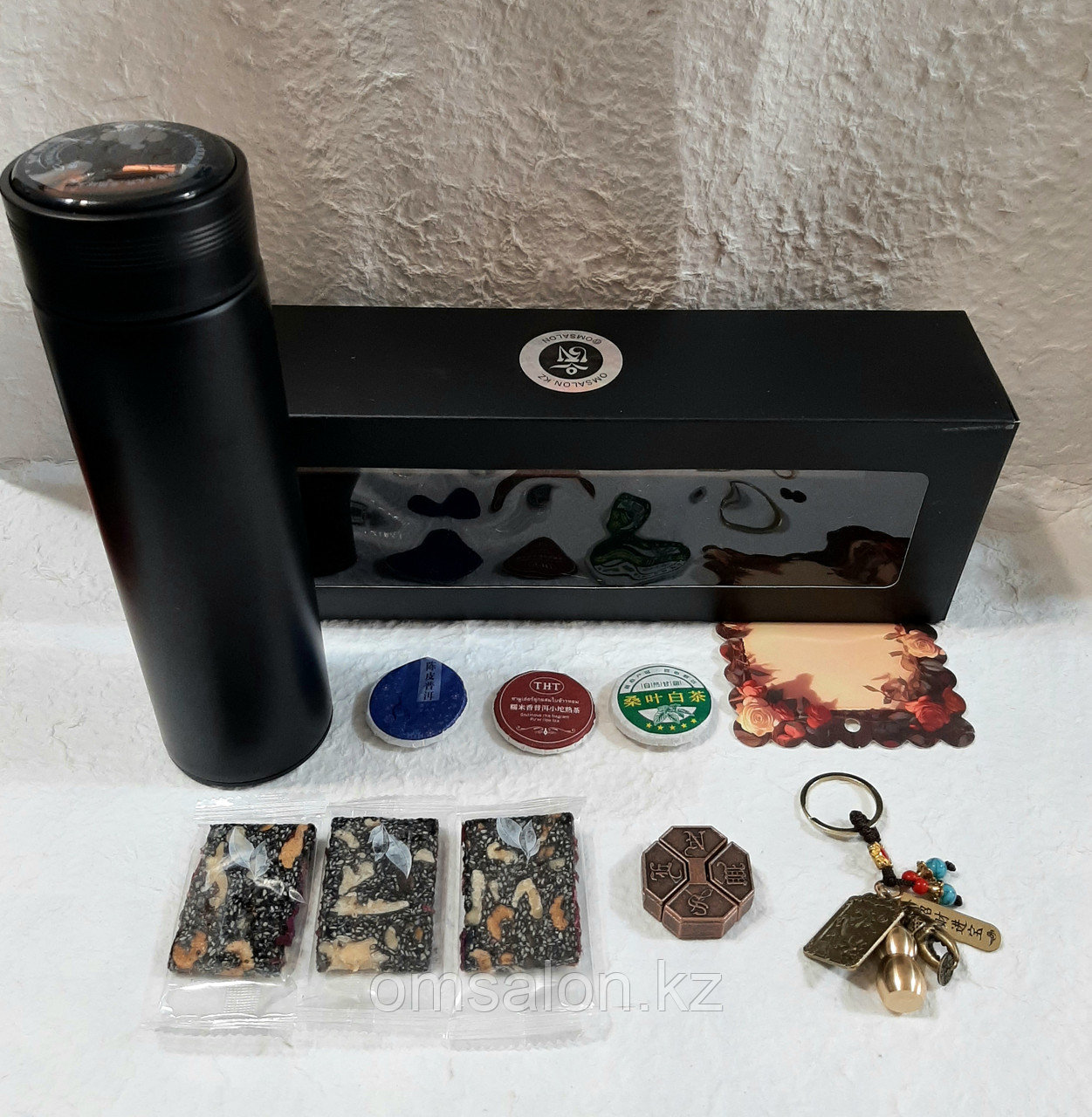 Подарочный набор с термосом, фото 1