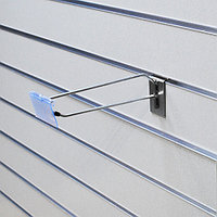 Крючок с ценникодержателем на экономпанели