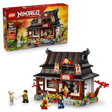 Lego Ninjago 71858 Кузница Четыре оружия 15-летняя годовщина (коричневый, красный, желтый, серый)