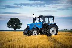 Сельхоз шины 15.5-38: где применяются и как подобрать