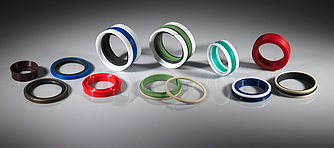 УПЛОТНИТЕЛЬНЫЙ ПОРШЕНЬ