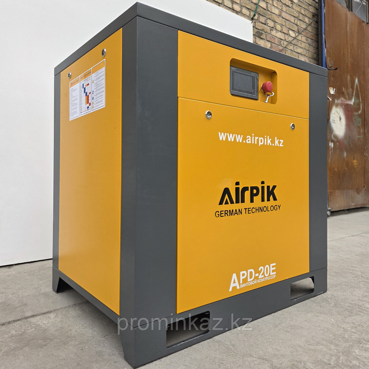 Винтовой компрессор APD-20Eco, -2,3 куб.м,8бар, 15кВт, (с частотным приводом+двиг.PM)  AirPIK, фото 1
