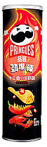 Чипсы PRINGLES со вкусом РАКА под острым соусом  110 гр (20 шт в упаковке) КИТАЙ