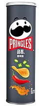 Чипсы PRINGLES со вкусом ОСТРОГО ПЕРЦА SPICY 110 гр (20 шт в упаковке) КИТАЙ