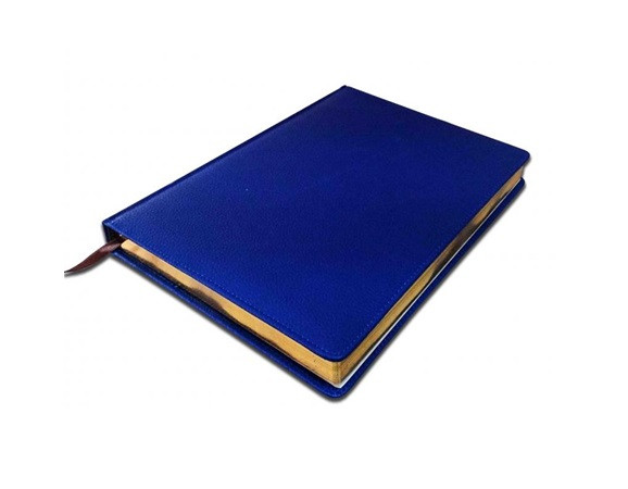 Ежедневник А4, синий, полудатированный с золотым срезом - фото 1 - id-p16858014