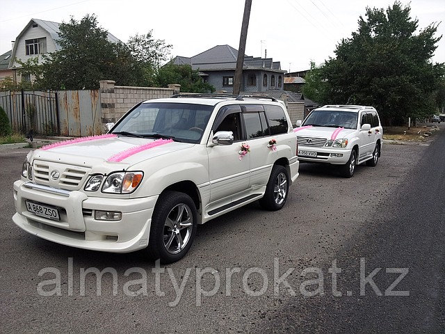 Прокат/аренда джипа Lexus LX470 (Лексус)