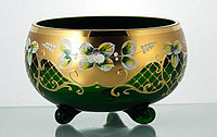 Конфетница 16см зеленая (JN Glass, Чехия) trojnozka 16 cm zel Конфетница 16см зеленая (JN Glass, Чехия)