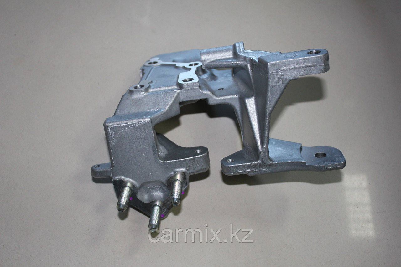 Кронштейн подушки двигателя MITSUBISHI LANCER 9 CS3A, ORIGINAL