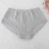 Женские плавки лечебные «ХуаШэн»