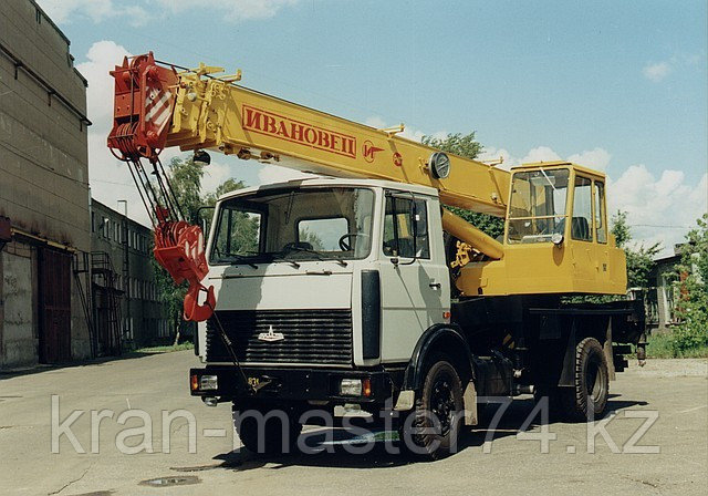 Запчасти для автокрана Ивановец КС-35715