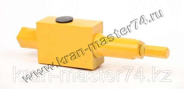 Клапан КС-3577.84.700 обратный управляемый для автокрана Ивановец КС-3577, КС-3574, КС-35714